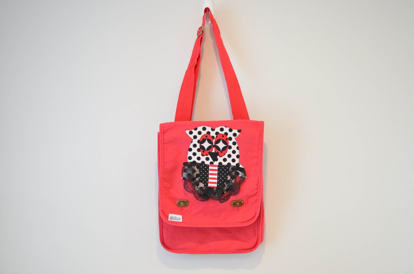 Applique Harlequin Owl Messenger Bag
