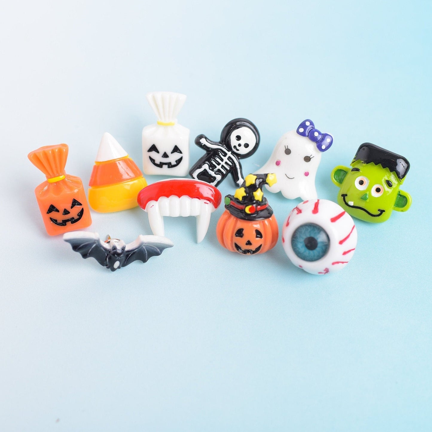 Halloween Push Pins OR Magnets- Set of 10